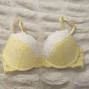 Yellow lace bra